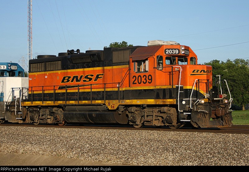 BNSF 2039